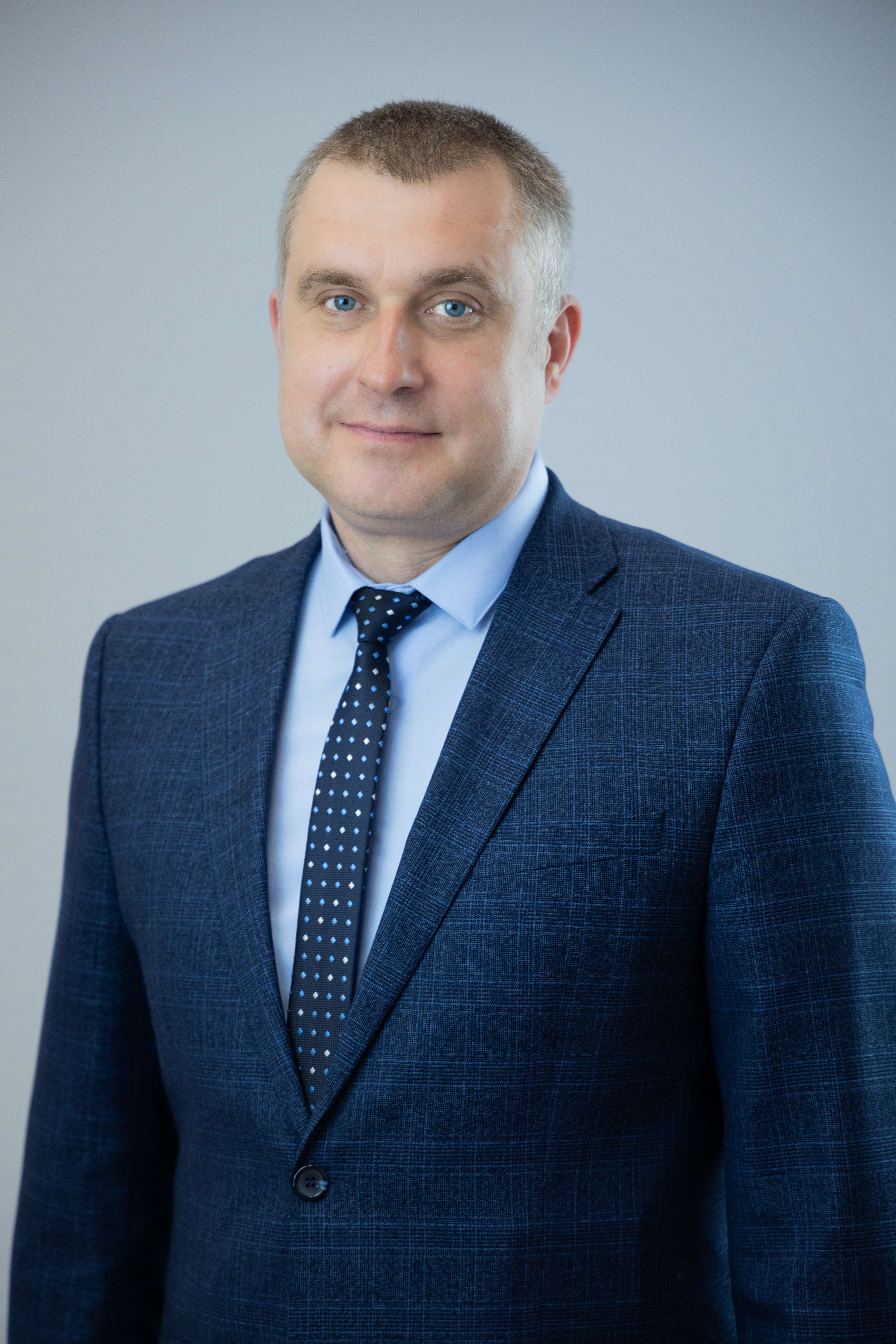 Михайловский Юрий Владимирович.